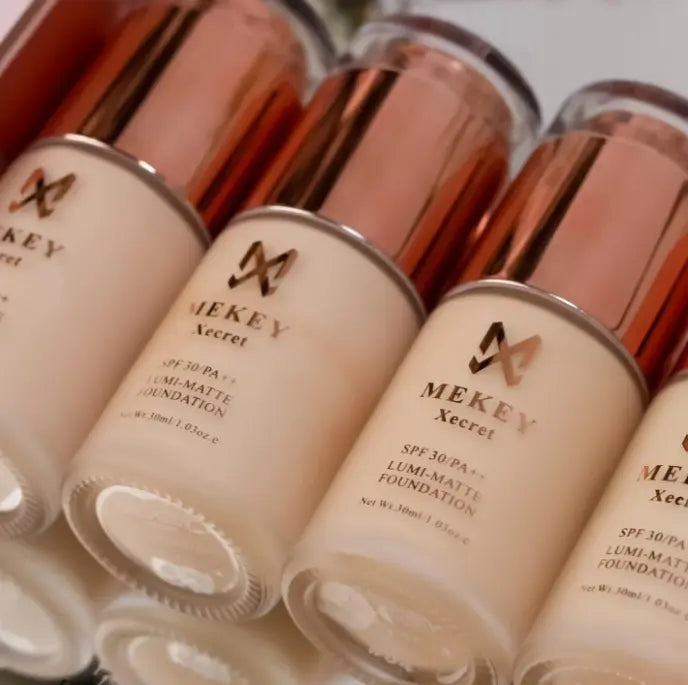 Mekey Xecret Lumi Matte Foundation