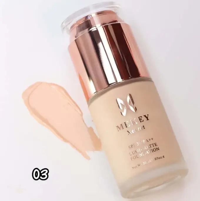Mekey Xecret Lumi Matte Foundation