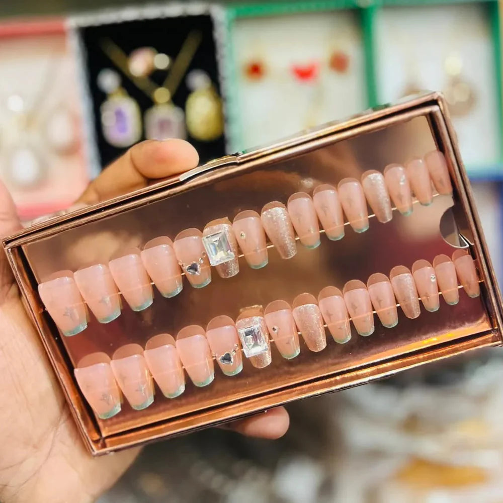 O.TWO.O Cosmetics – Nails Set