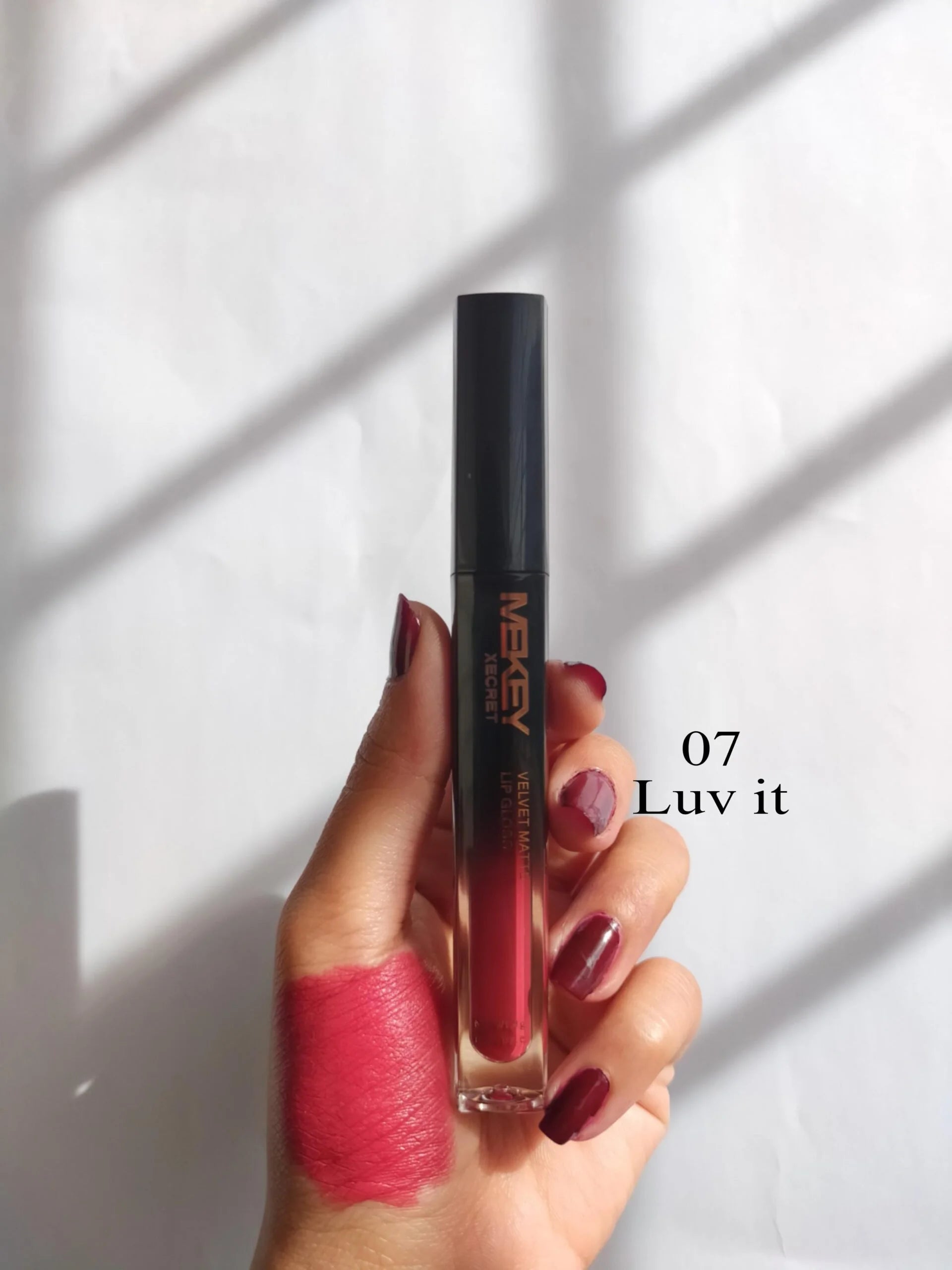 Mekey Xecret Velvet Matte Liquid Lip Gloss