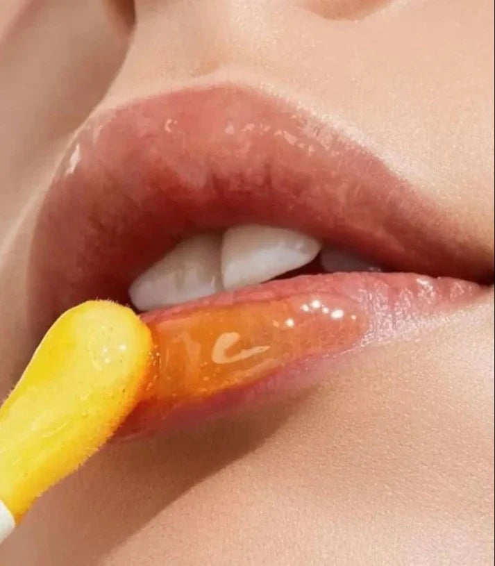 5 in1 Sheglam Jelly  Hydrating Lip Oil – Transparent Glossy